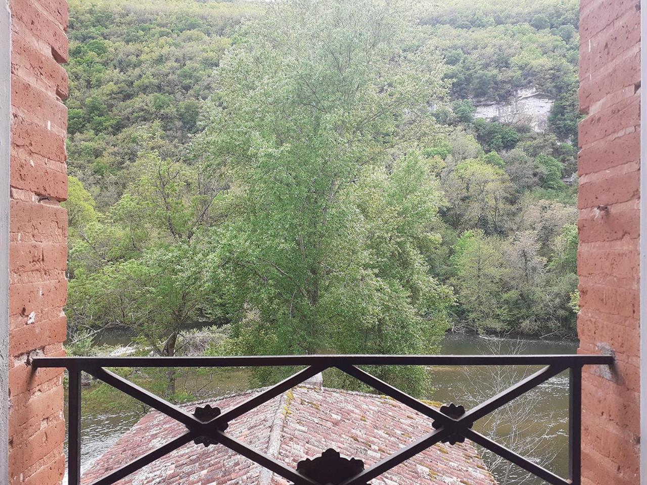 Le Moulin De Saleth Hotel Saint-Antonin Phòng bức ảnh